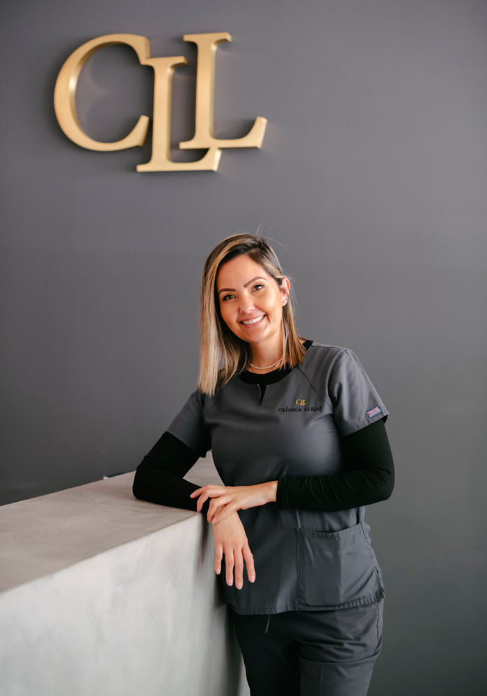 Clinica dental en Madrid. equipo de nuestra clínica dental en Madrid. Doctora Marina Ríos.